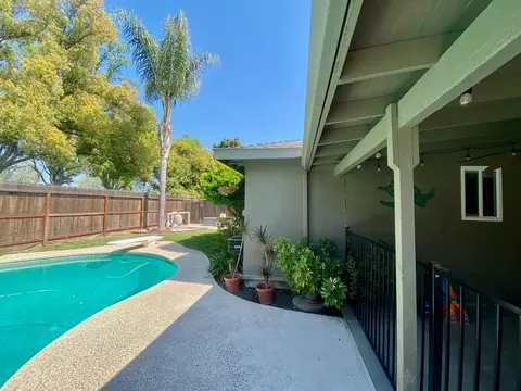Exterior - 2409 Meadow Rue Dr, Modesto, CA 95355 photo 9 of 9