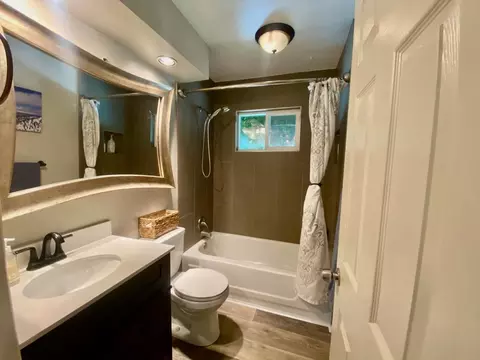 Bath - 2409 Meadow Rue Dr, Modesto, CA 95355 photo 1 of 2