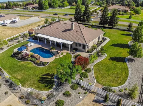 View/Area - 12860 Rimfire Dr, Wilton, CA 95693 photo 5 of 14