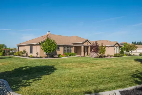 Exterior - 12860 Rimfire Dr, Wilton, CA 95693 photo 2 of 25