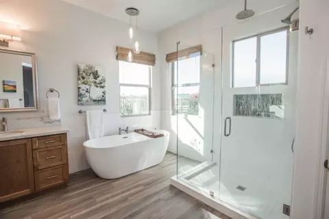 Bath - 12860 Rimfire Dr, Wilton, CA 95693 photo 3 of 8