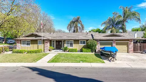 2701 Sapphire Dr, Modesto, CA 95355 photo 1
