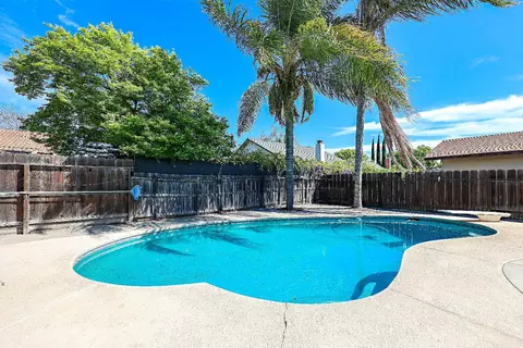 2701 Sapphire Dr, Modesto, CA 95355 photo 42