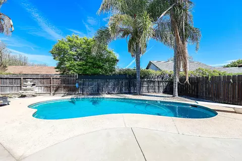 2701 Sapphire Dr, Modesto, CA 95355 photo 43