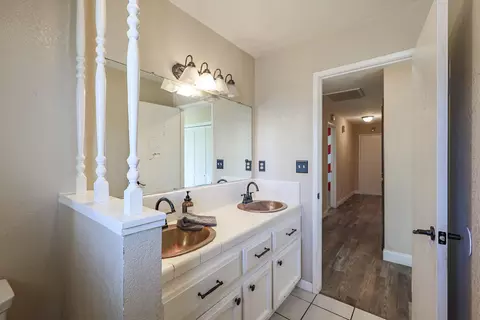 2701 Sapphire Dr, Modesto, CA 95355 photo 28