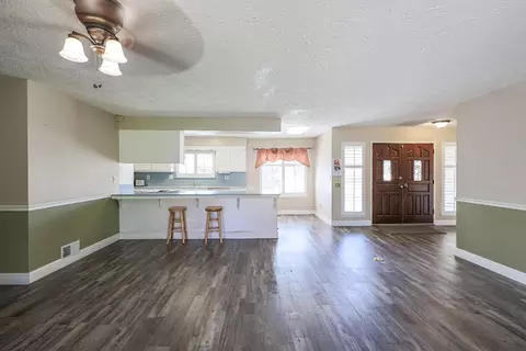 2701 Sapphire Dr, Modesto, CA 95355 photo 8