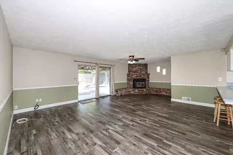 2701 Sapphire Dr, Modesto, CA 95355 photo 12