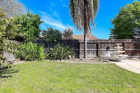 2701 Sapphire Dr, Modesto, CA 95355 photo 49