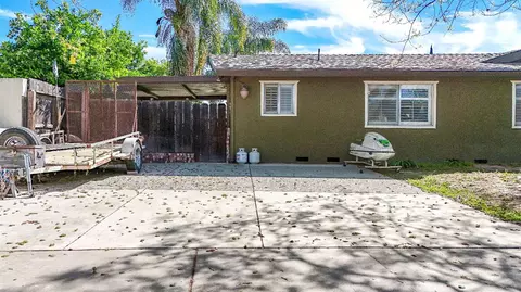 2701 Sapphire Dr, Modesto, CA 95355 photo 6