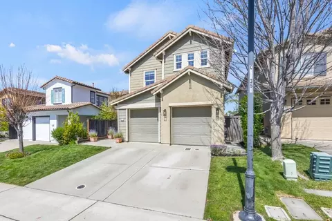 Exterior - 941 Campfire Cir, Rocklin, CA 95765 photo 1 of 14