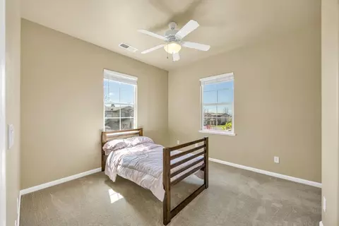 Bedroom - 941 Campfire Cir, Rocklin, CA 95765 photo 7 of 8