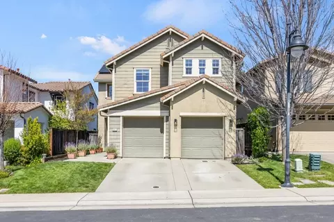 Exterior - 941 Campfire Cir, Rocklin, CA 95765 photo 3 of 14