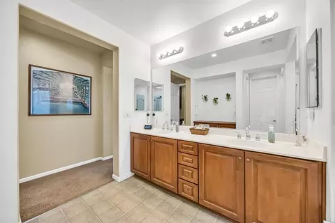 Entry Way - 941 Campfire Cir, Rocklin, CA 95765 photo 6 of 7