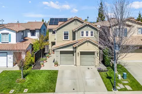 Exterior - 941 Campfire Cir, Rocklin, CA 95765 photo 12 of 14