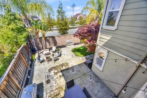 Exterior - 941 Campfire Cir, Rocklin, CA 95765 photo 11 of 14