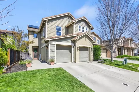 Exterior - 941 Campfire Cir, Rocklin, CA 95765 photo 2 of 14