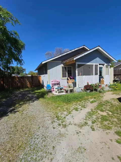 705 Empire Ave, Modesto, CA 95354 photo 2