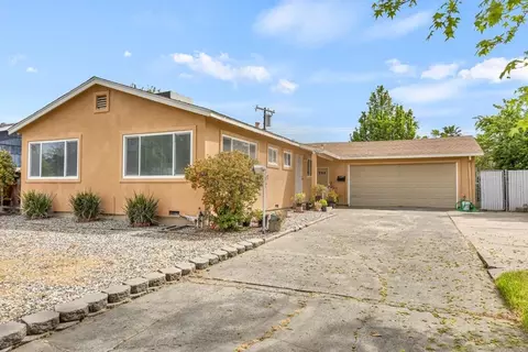 7487 Red Willow St, Sacramento, CA 95822