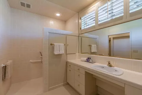 2406 Harcourt Ave, Modesto, CA 95350 photo 6