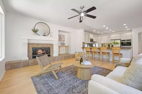 Living - 5501 Cowell Blvd, Davis, CA 95618 photo 6 of 9