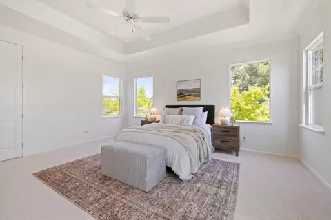 Bedroom - 5501 Cowell Blvd, Davis, CA 95618 photo 2 of 9