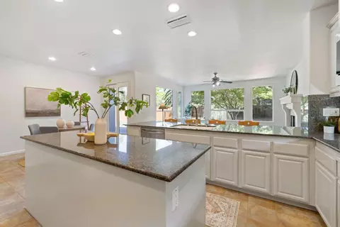 Kitchen - 5501 Cowell Blvd, Davis, CA 95618 photo 1 of 6