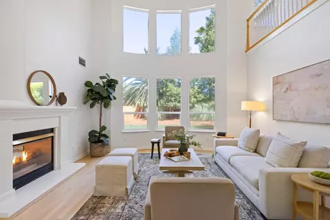 Living - 5501 Cowell Blvd, Davis, CA 95618 photo 2 of 9