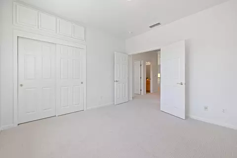 Bedroom - 5501 Cowell Blvd, Davis, CA 95618 photo 5 of 9