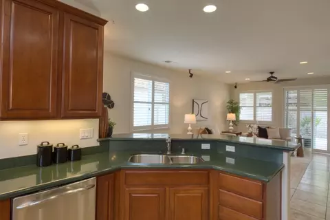 2325 Shadow Berry Dr, Manteca, CA 95336 photo 12