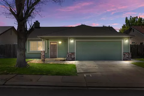 1908 Nutmeg Ct, Modesto, CA 95350 photo 2