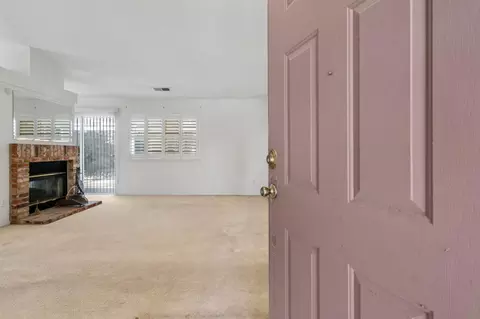 Entry Way - 14081 Chantilly Ct, Lathrop, CA 95330 photo 1 of 4