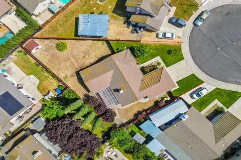 View/Area - 14081 Chantilly Ct, Lathrop, CA 95330 photo 2 of 14