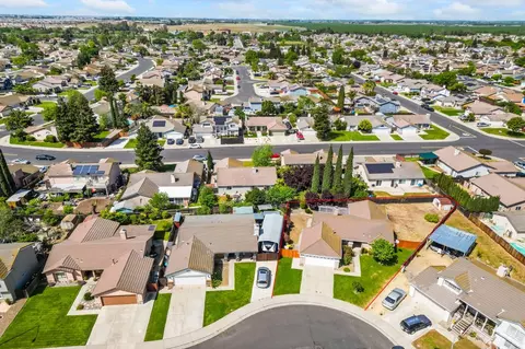 View/Area - 14081 Chantilly Ct, Lathrop, CA 95330 photo 11 of 14