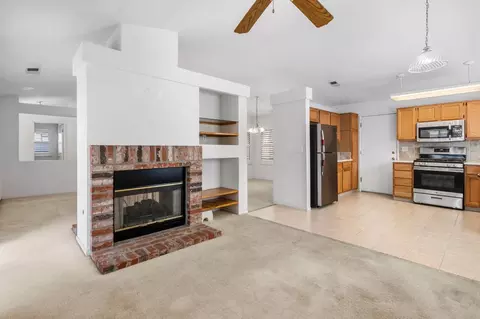 Living - 14081 Chantilly Ct, Lathrop, CA 95330 photo 7 of 9