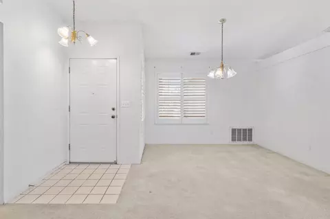 Living - 14081 Chantilly Ct, Lathrop, CA 95330 photo 2 of 9
