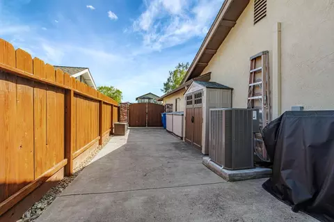 1623 Springcreek Way, Manteca, CA 95337 photo 41