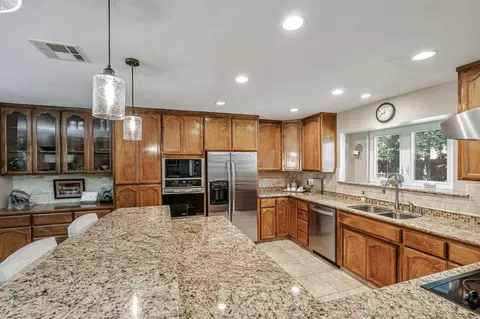 1623 Springcreek Way, Manteca, CA 95337 photo 9