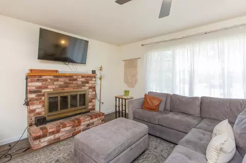 561 Hedstrom Rd, Turlock, CA 95382 photo 6