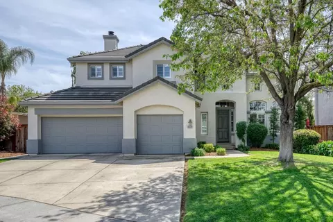 9639 Cutter Cove Pl, Elk Grove, CA 95758