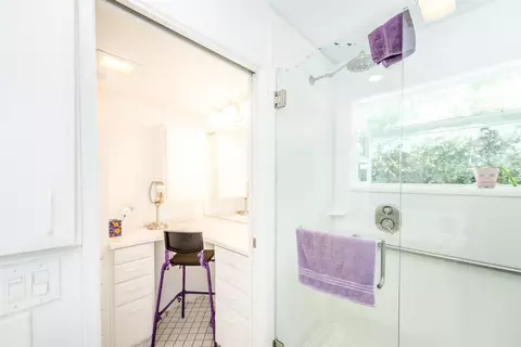 Bath - 2818 Anza Ave, Davis, CA 95616 photo 1 of 7