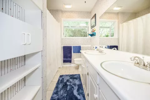 Bath - 2818 Anza Ave, Davis, CA 95616 photo 7 of 7