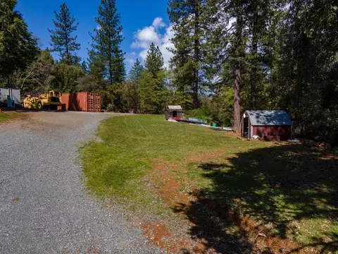 155 Whitcomb Ave, Colfax, CA 95713 photo 1