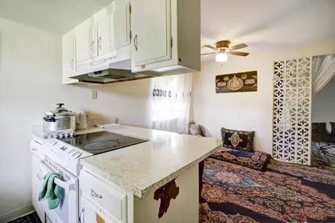 Kitchen - 5335 Gibbons Dr, Carmichael, CA 95608 photo 4 of 7