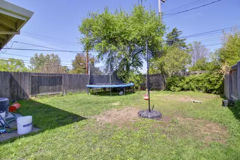 Exterior - 5335 Gibbons Dr, Carmichael, CA 95608 photo 12 of 16