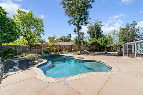 4826 North Ave, Carmichael, CA 95608 photo 4