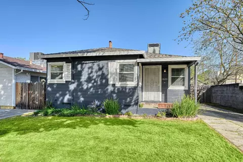 1425 33rd St, Sacramento, CA 95816