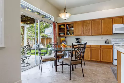3313 Chandon Dr, Modesto, CA 95355 photo 8