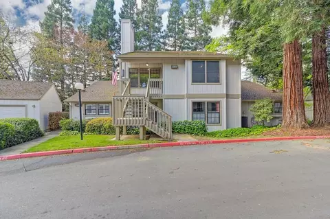 3907 Park Circle Ln #B, Carmichael, CA 95608 photo 1