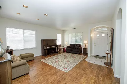 1908 Legend Dr, Modesto, CA 95357 photo 10