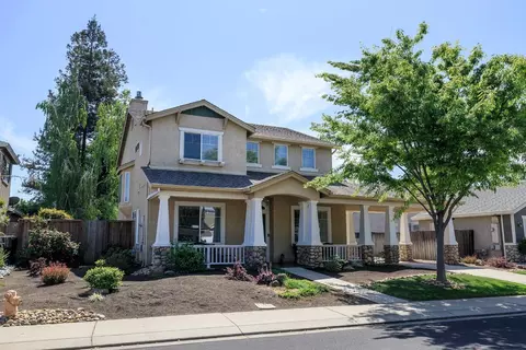 1908 Legend Dr, Modesto, CA 95357 photo 2